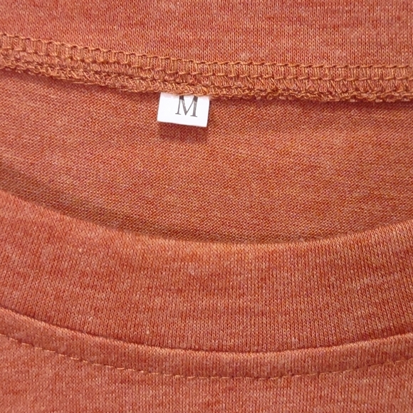 Unisex Medium T SHIRT 🧡 HAVE THE DAY YOU DESERVE - Picture 4 of 7